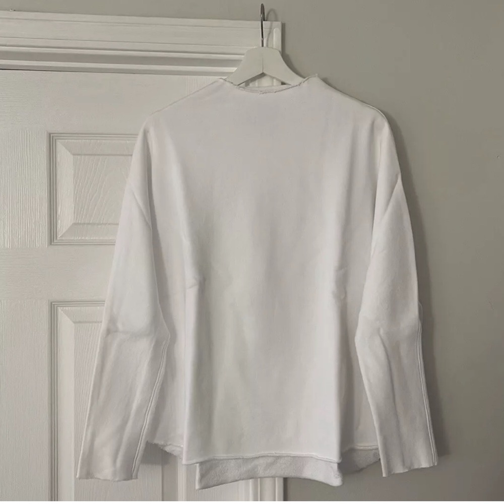 NEW Frank & Eileen Effie Funnel Neck Sweatshirt

Has been washed but is unworn